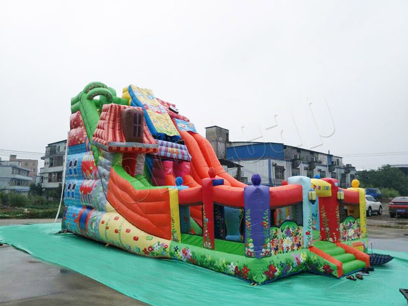 giant inflatable slide