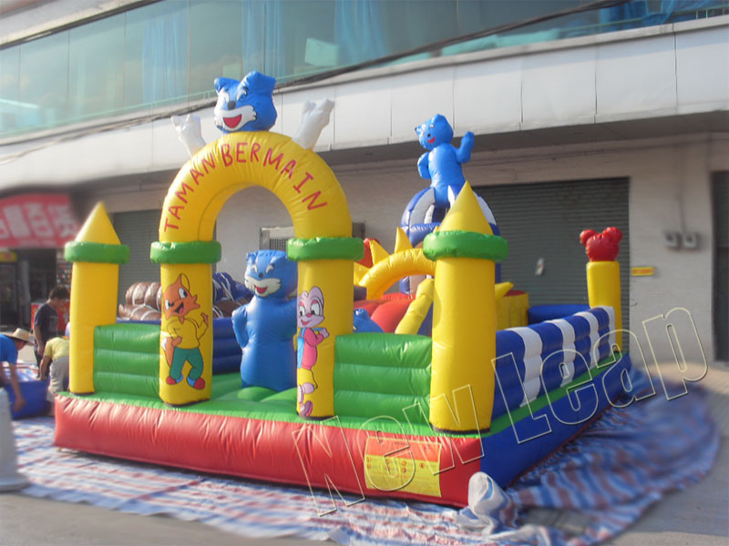 blue cat inflatable world castle