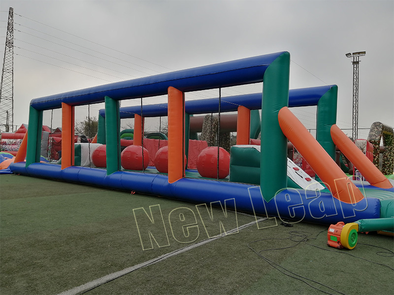  leaps and bounds wipeout inflatable obstacle
