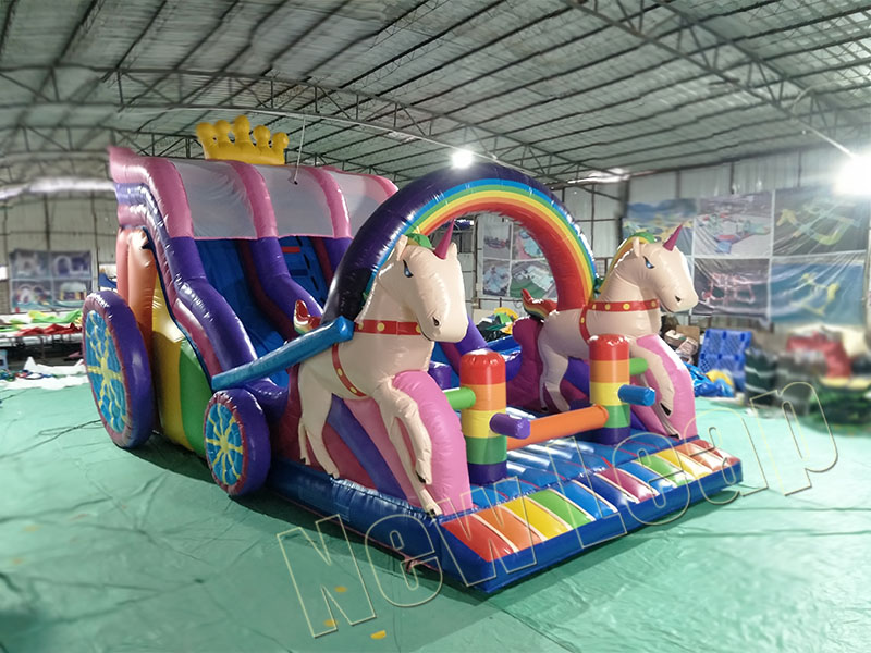 Inflatable Carriage Bouncy Slide