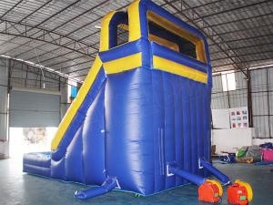 inflatable slide with splash water slide